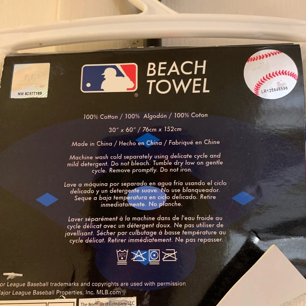 New York Yankees Beach Towel - Red, Blue, White